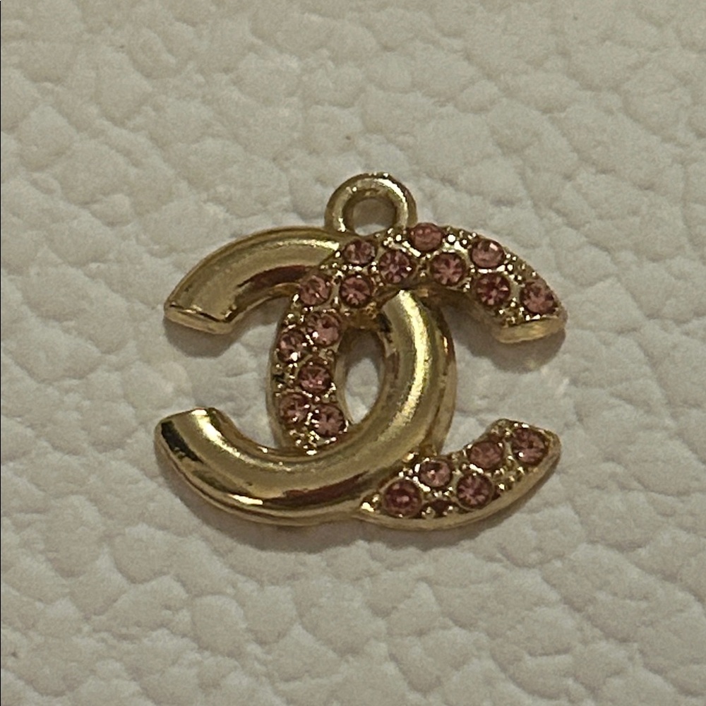 Fashion Jewelry Gold Zipper Pull Charm with Pink Accents